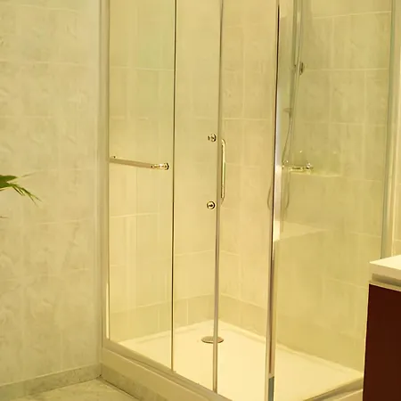 ベッド・アンド・ブレックファスト Le Relais Des Hirondelles ショーモン・アン・ヴェキシン