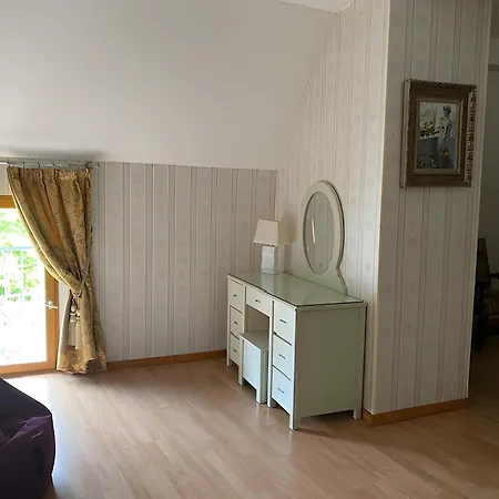 Le Relais Des Hirondelles 3* ショーモン・アン・ヴェキシン